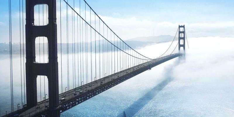 沧州泊川大型管状带式输送机：复杂地形项目中的传动部件安装与调试实战解析